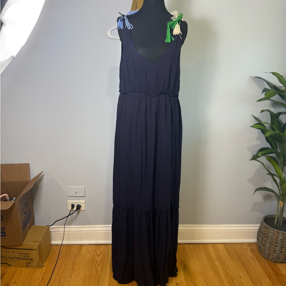 Cupcakes & Cashmere Blue Sleeveless Maxi Dress
